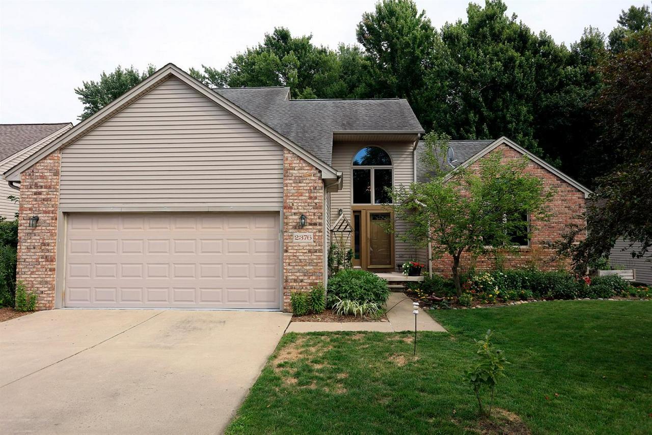 2376 Wildwood Trl - Photo 1