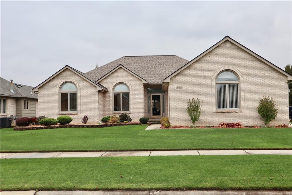 47407 Anchor Dr - Photo 1