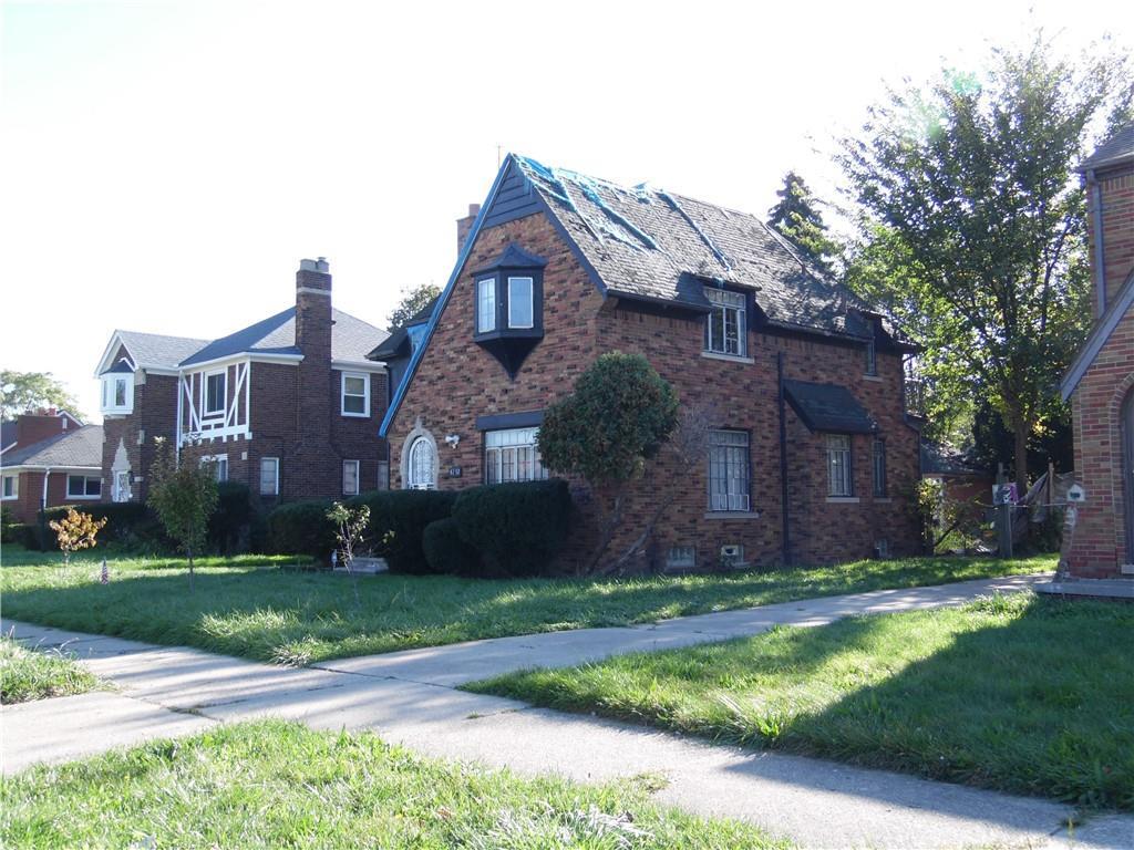 8252 Outer Dr - Photo 1