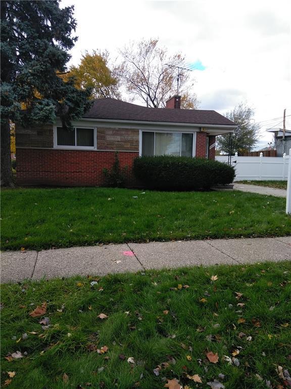20571 Keystone St - Photo 1