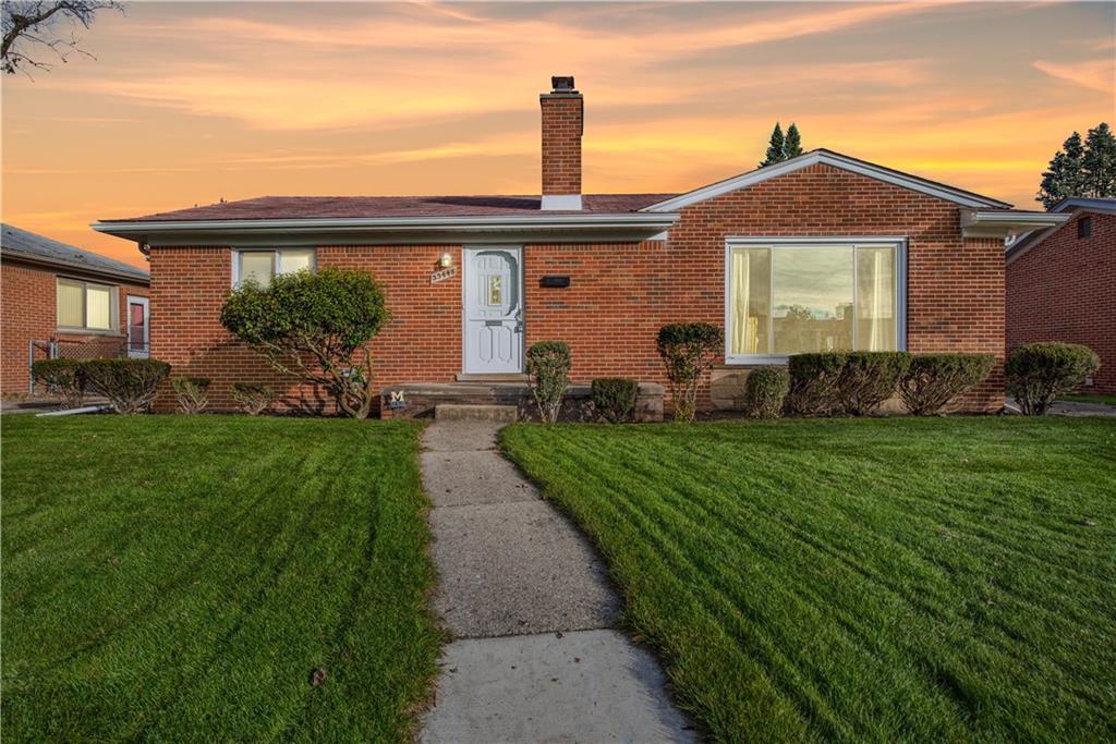 33448 Michele St - Photo 1