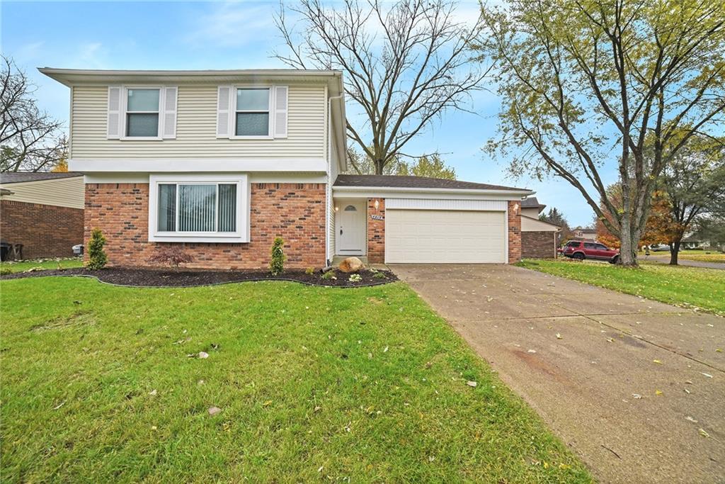 4915 Lore Dr - Photo 1