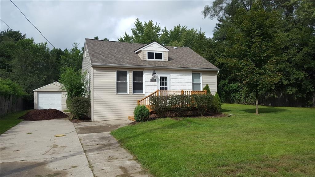 20364 Melrose St - Photo 1