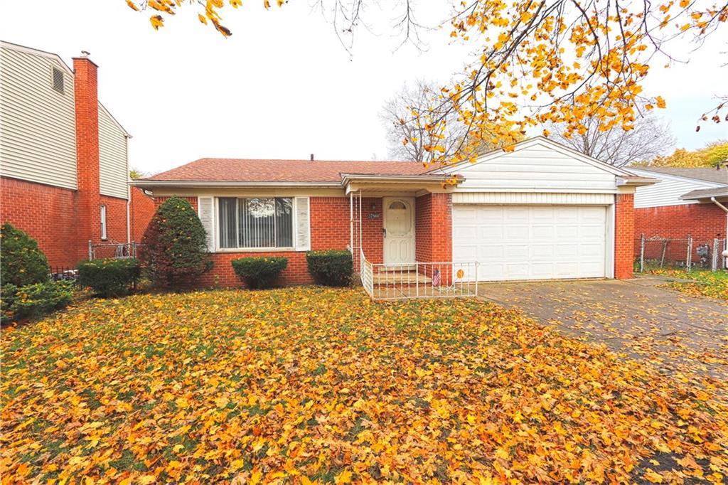 37866 Summers St - Photo 1