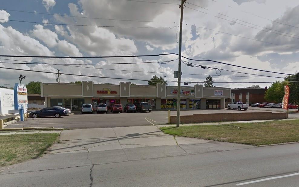 32965 Warren - Photo 1