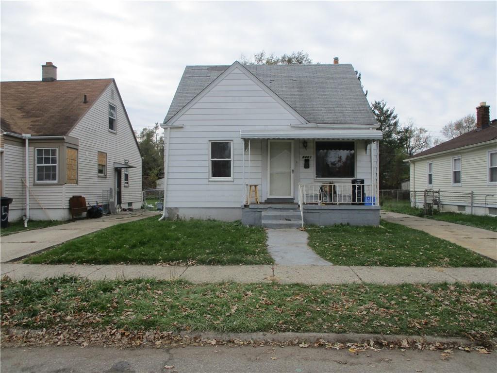 6461 Greenview Ave - Photo 1