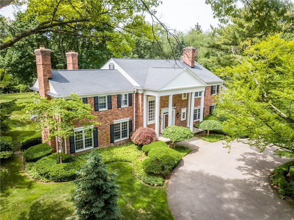 725 Vaughan Rd - Photo 1