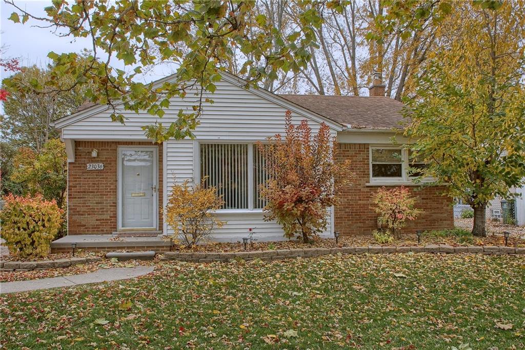 23036 Lingemann St - Photo 1