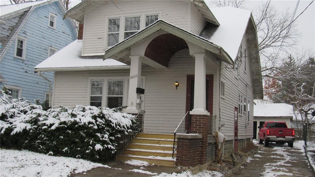 1605 Kearsley Park Blvd - Photo 1
