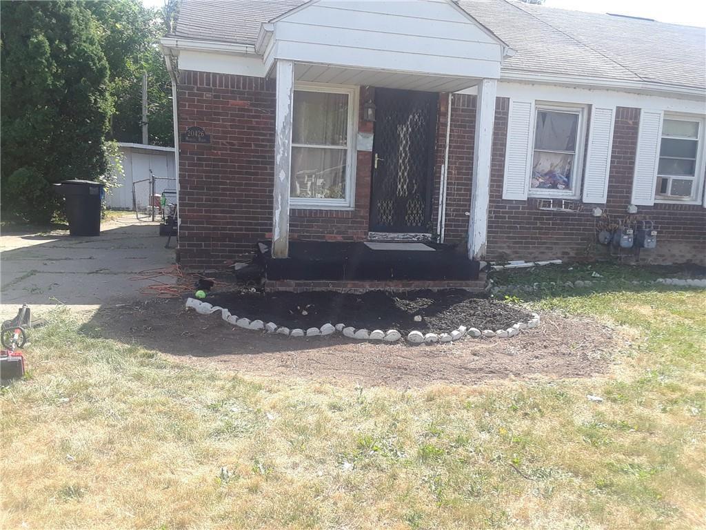 20426 Moross Rd - Photo 1
