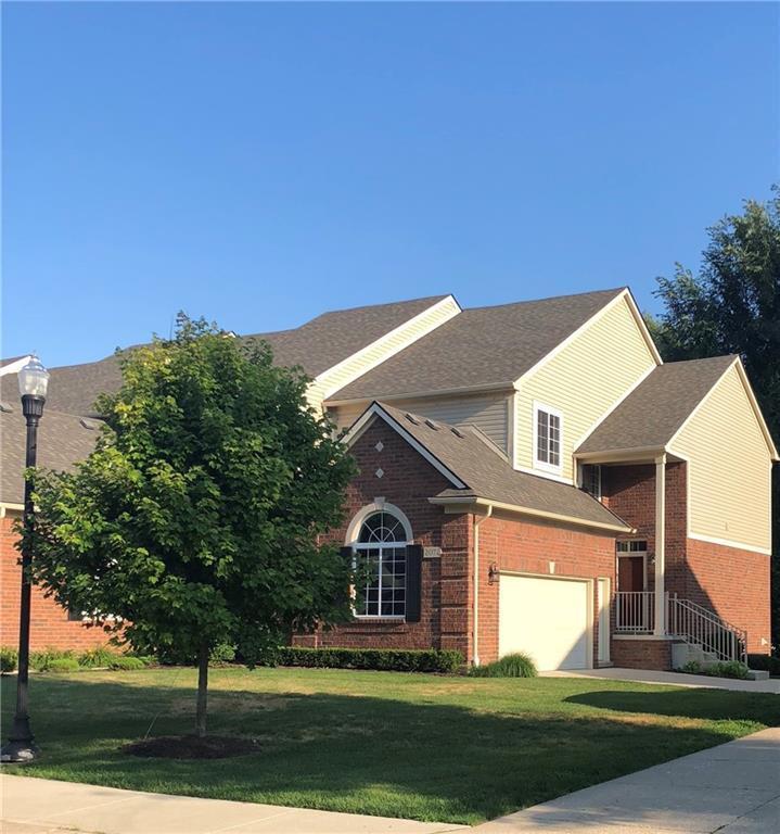 2072 Austin Dr - Photo 1