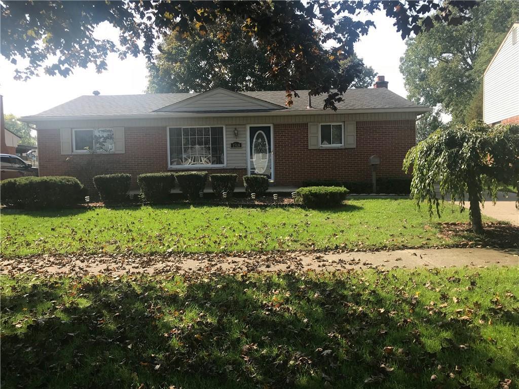 1568 Dowling St - Photo 1