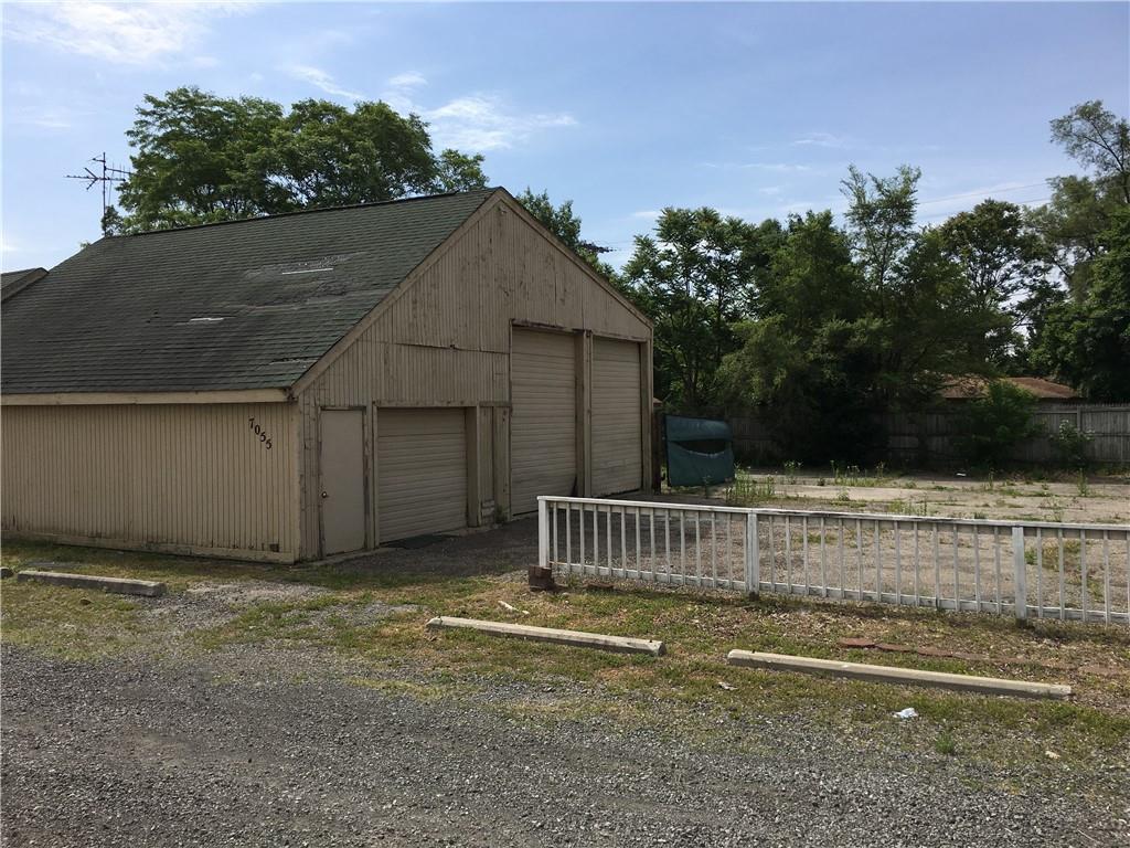 7055 Cooley Lake Rd - Photo 1