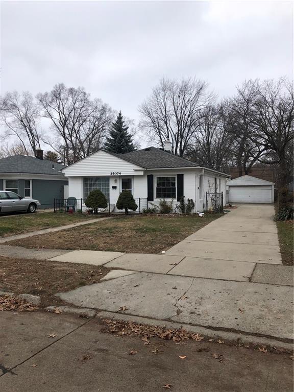 25074 Colgate St - Photo 1