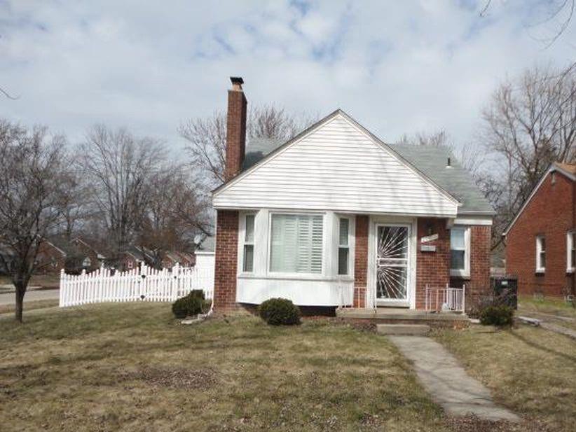 22546 Tireman - Photo 1