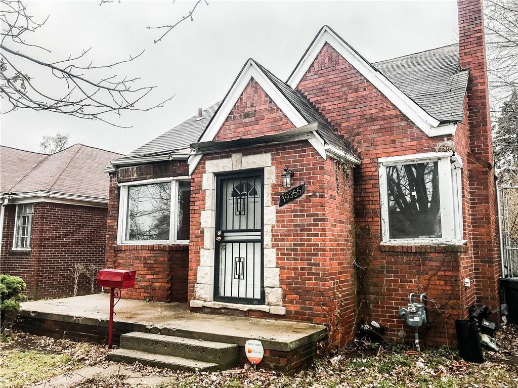 19355 Fairport St - Photo 1