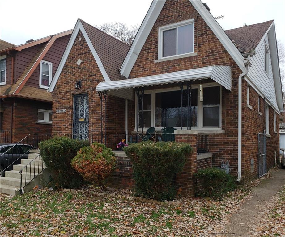 18949 Hamburg St - Photo 1