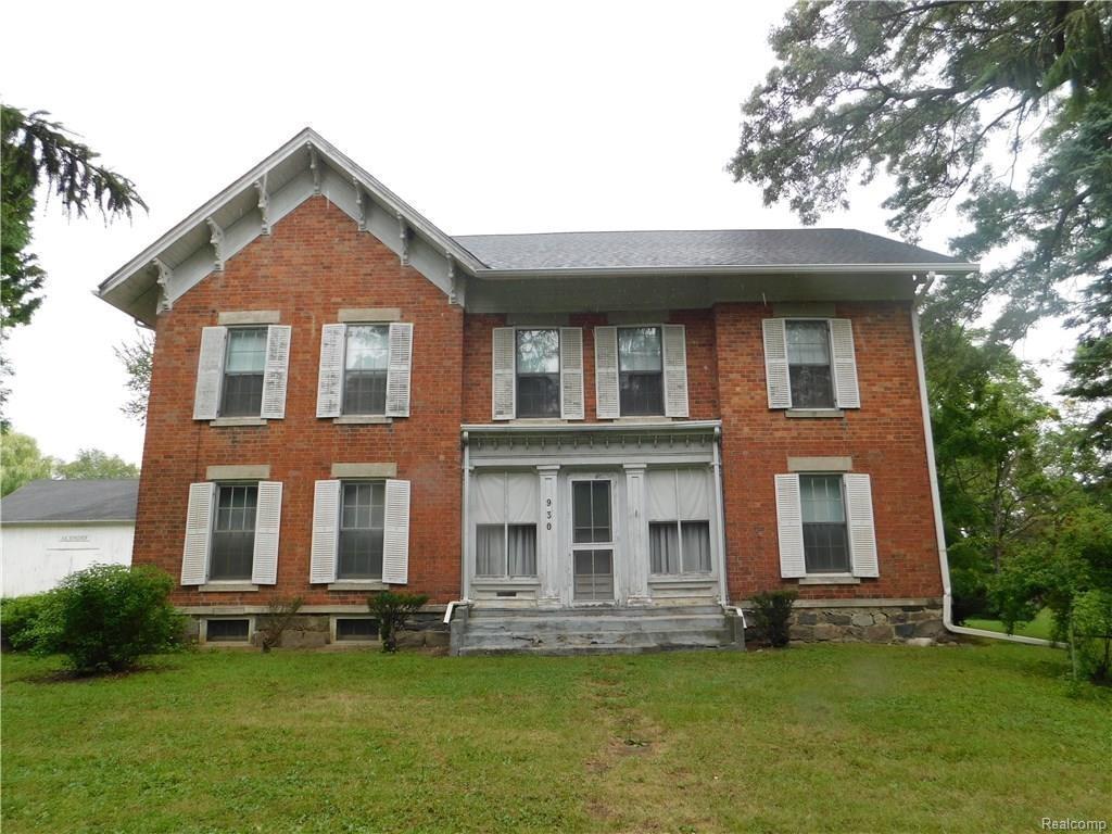 930 Weaver Rd - Photo 1