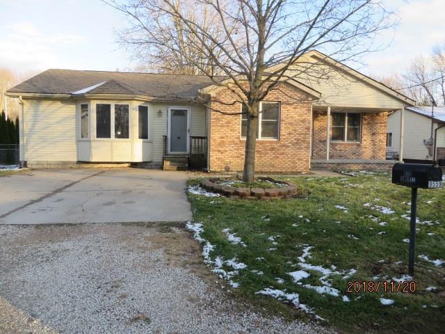 9559 Saint Clair Blvd - Photo 1