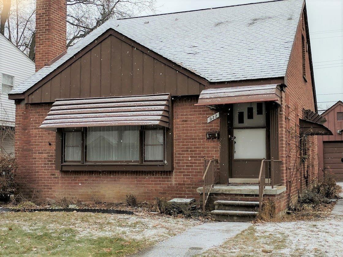 922 Sherman Ct - Photo 1