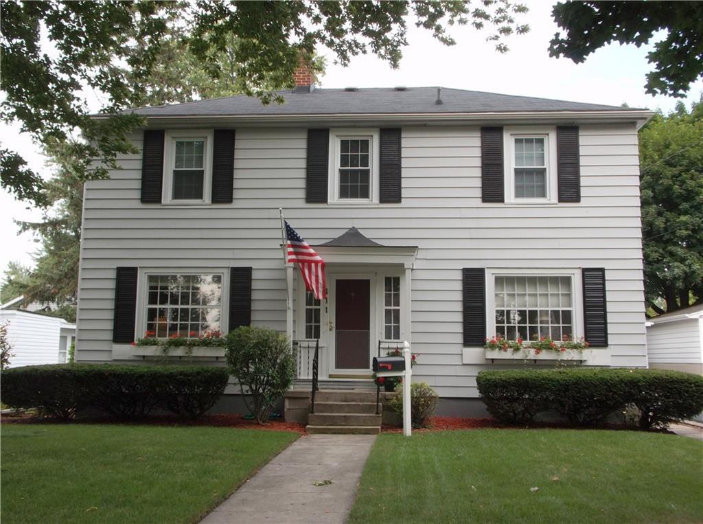 411 Burns St - Photo 1