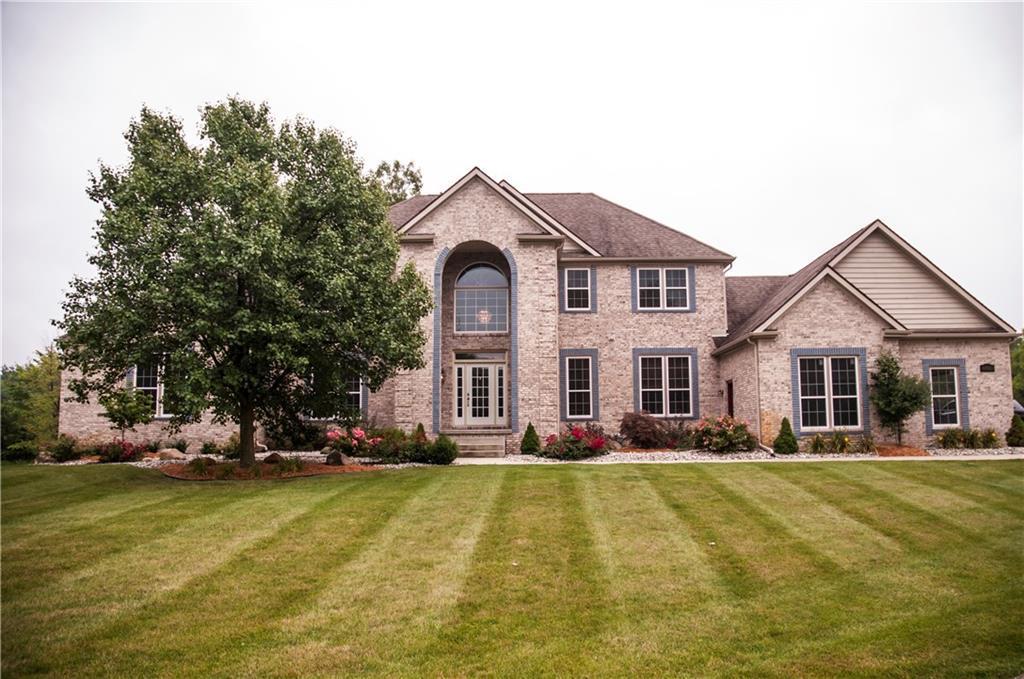 6925 Stone Dr - Photo 1