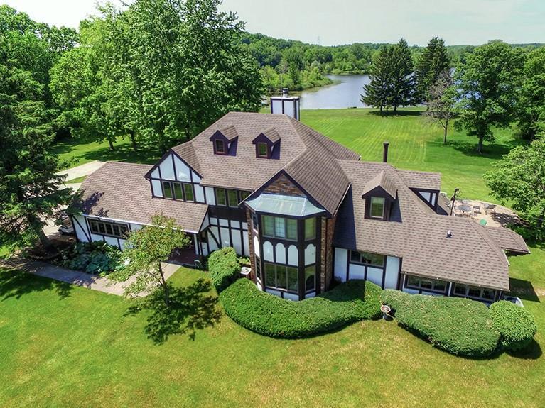 10496 Round Lake Hwy - Photo 1