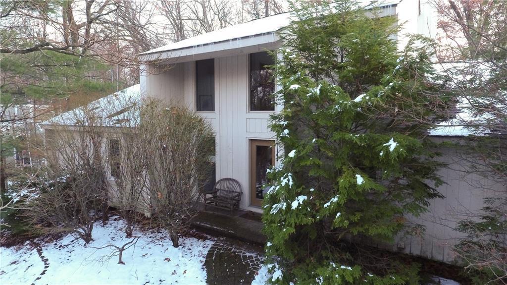 5095 Mohawk Ave - Photo 1