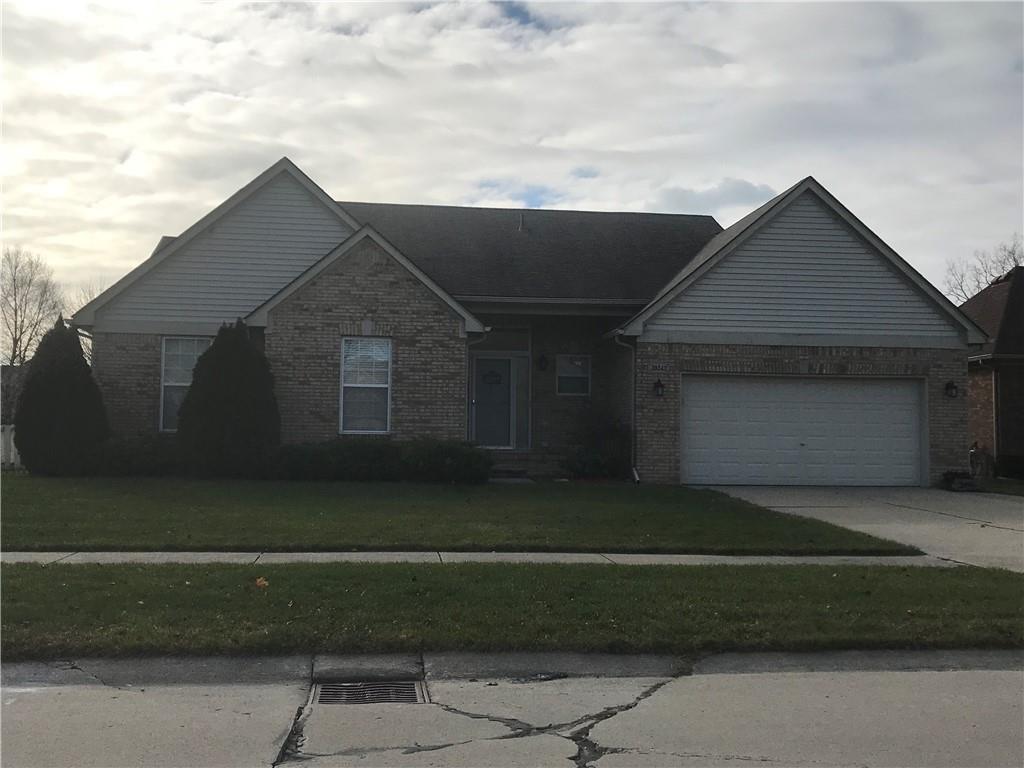 39343 Canterbury Dr - Photo 1
