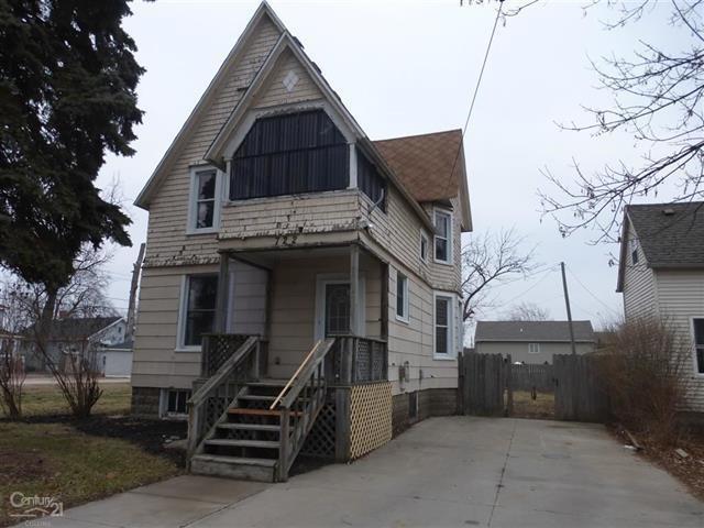 722 15TH ST - Photo 1