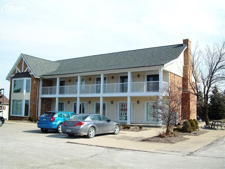 8445 Saginaw St - Photo 1