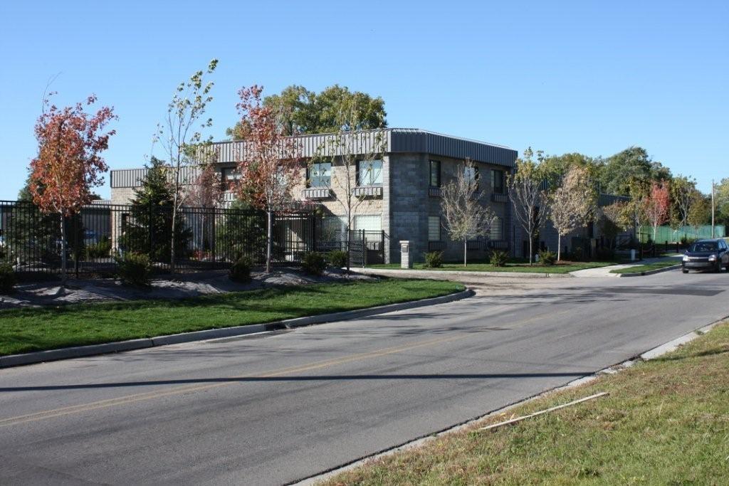 340 Rockwell Ave - Photo 1