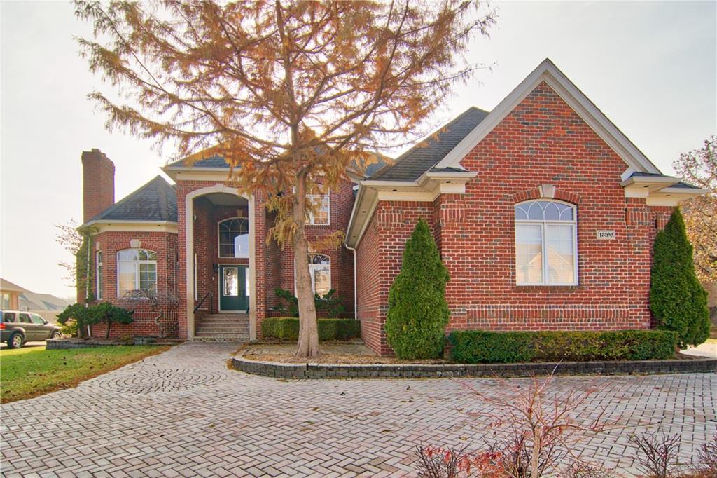 13196 Azure Dr - Photo 1