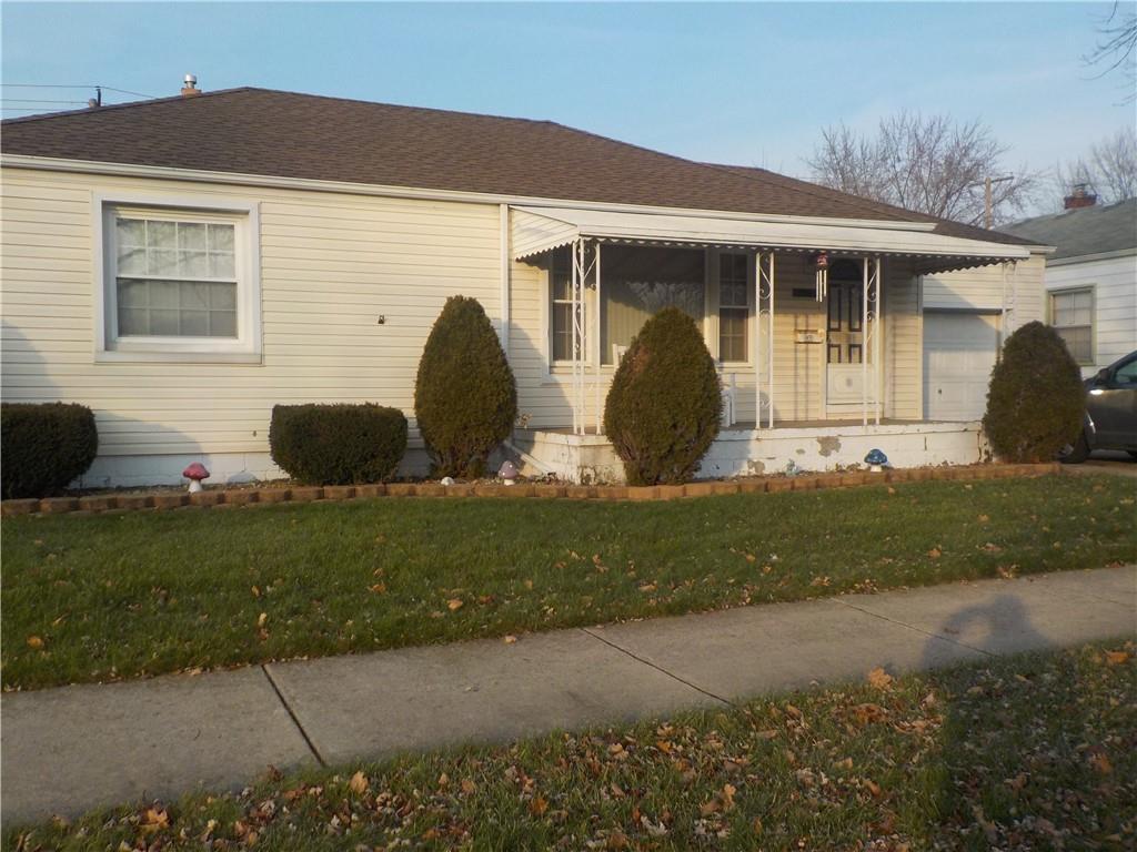 1620 Pagel Ave - Photo 1