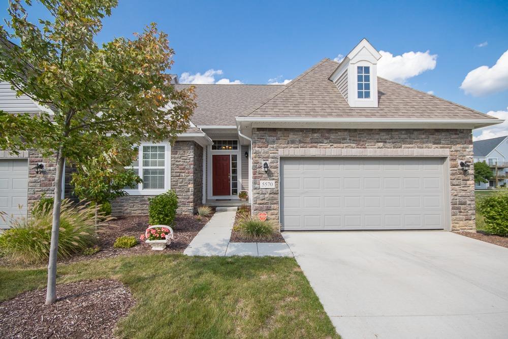 17 Gallery Cir - Photo 1