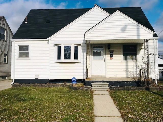 852 Cleveland - Photo 1