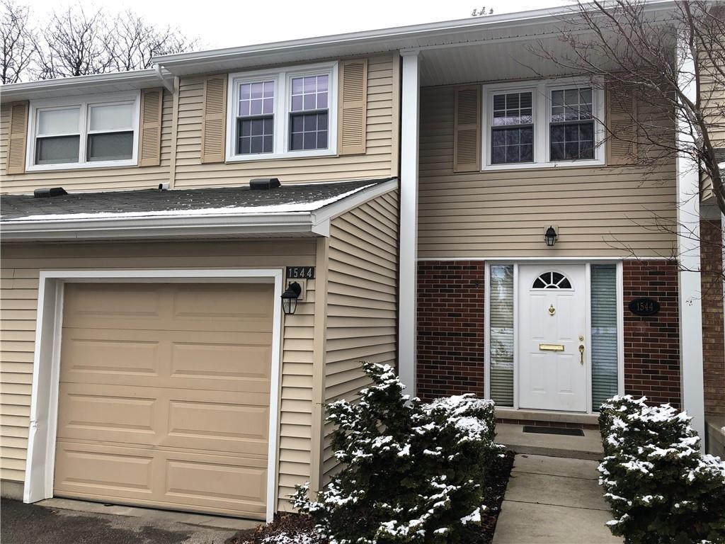 1544 Brentwood Dr - Photo 1