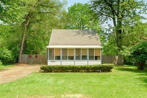 1224 Wildwood St - Photo 1