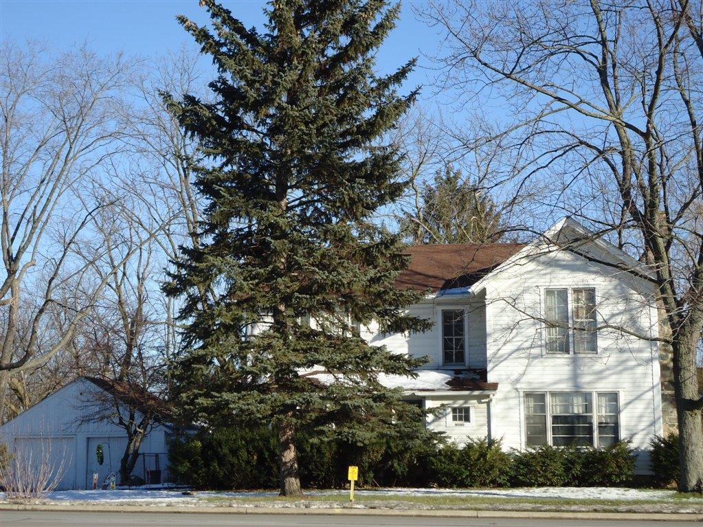 19380 Newburgh Rd - Photo 1