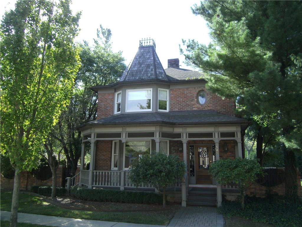 545 Brown St - Photo 1