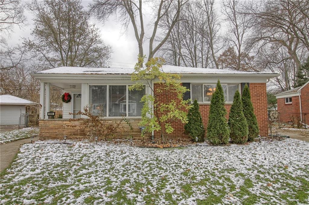 3069 Sylvan Dr - Photo 1