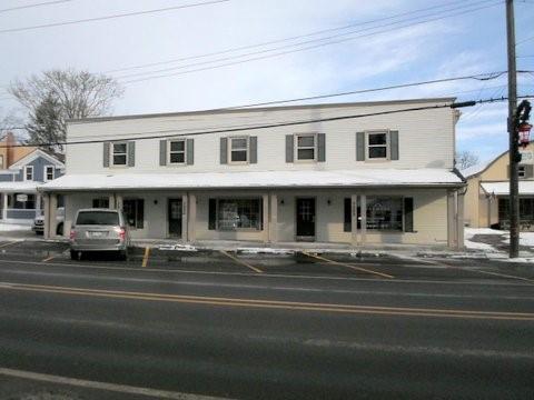 3552 Avon St - Photo 1