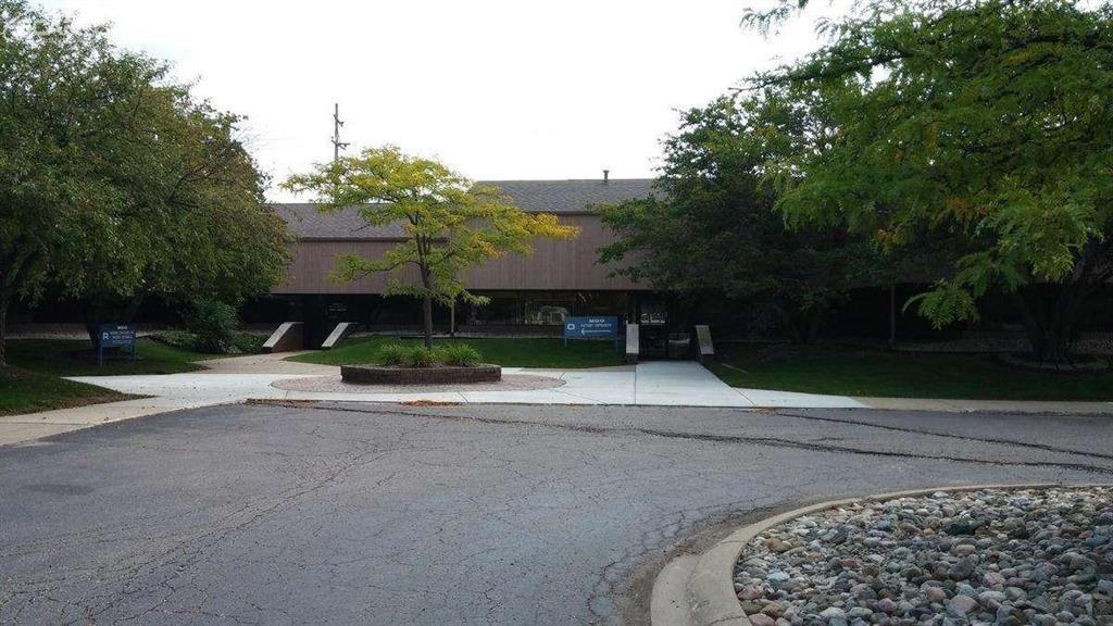 2222 Linden Rd - Photo 1