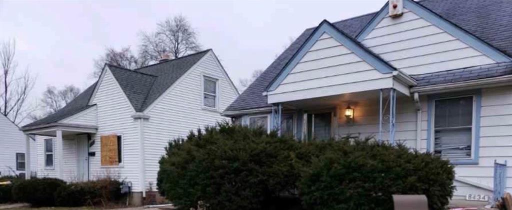 8434 Greenview Ave - Photo 1