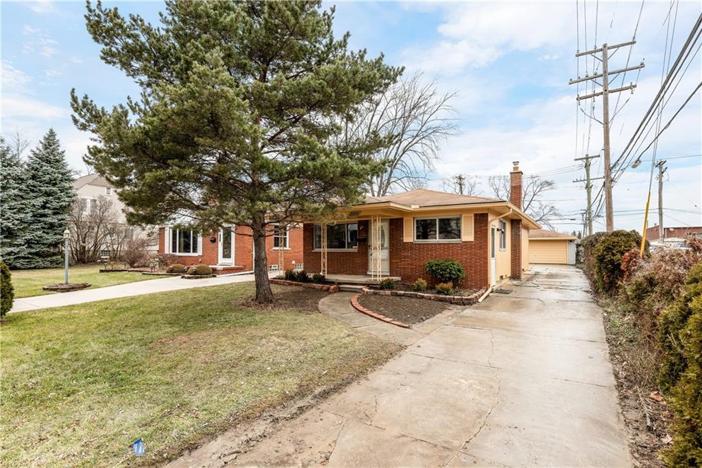 21415 Erben St - Photo 1