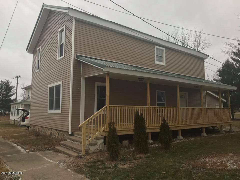 8970 Hamilton St - Photo 1