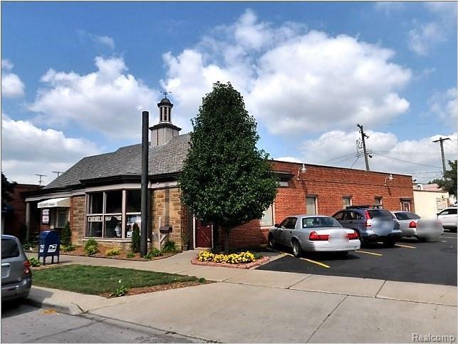 15620 Michigan Ave - Photo 1