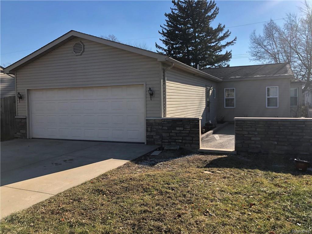 20446 Williamson St - Photo 1