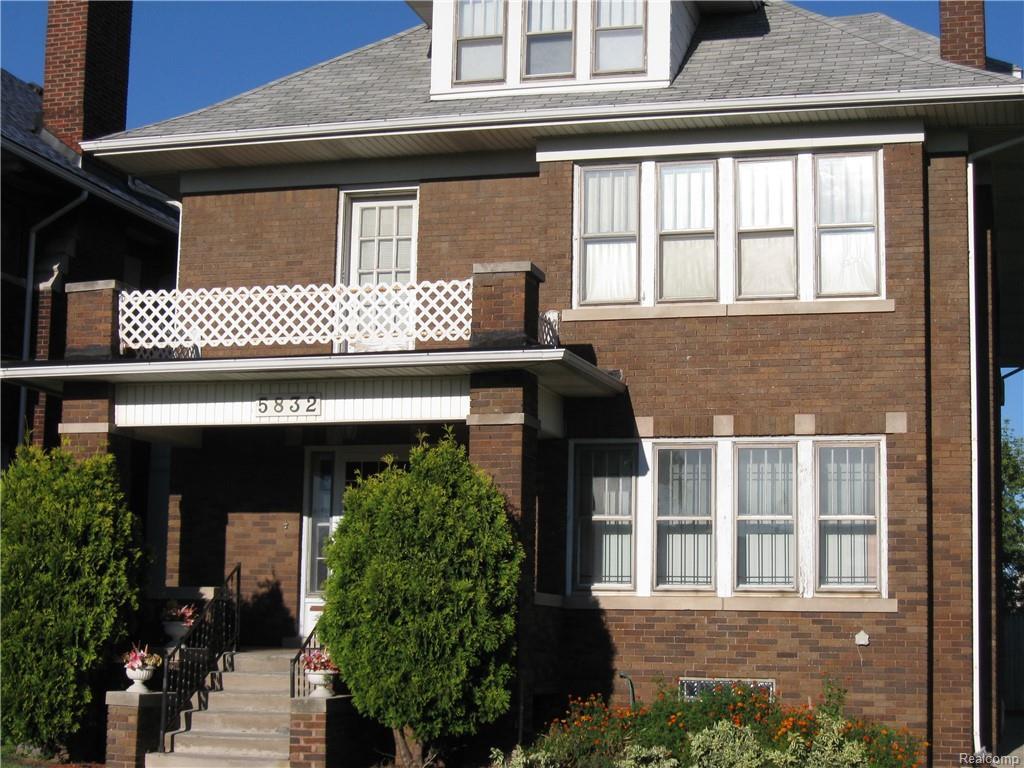 5832 2ND AVE - Photo 1