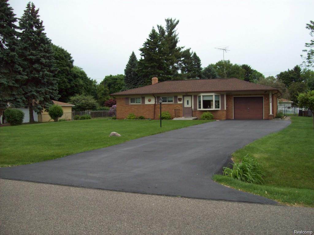 1212 Cass Lake Rd - Photo 1